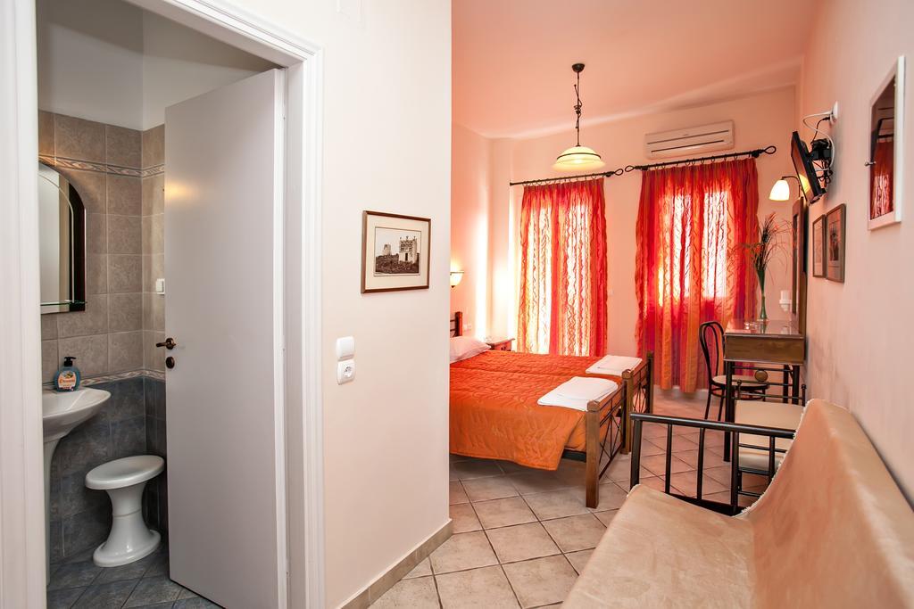 Hotel Arxontiko Tínos Esterno foto