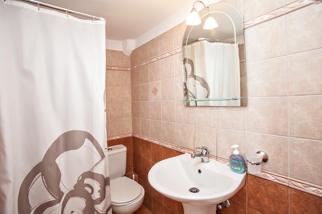 Hotel Arxontiko Tínos Esterno foto